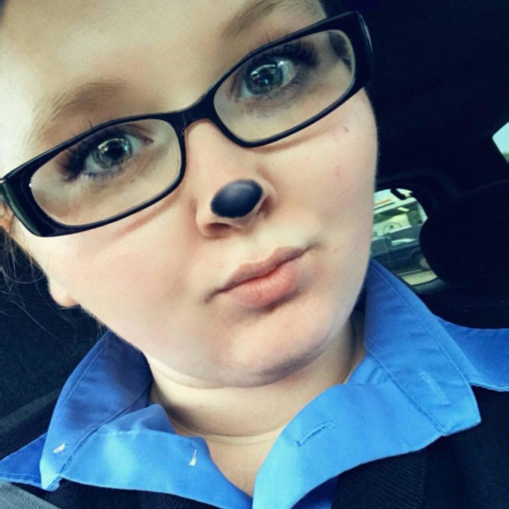 Meet your Posher, Kaylie